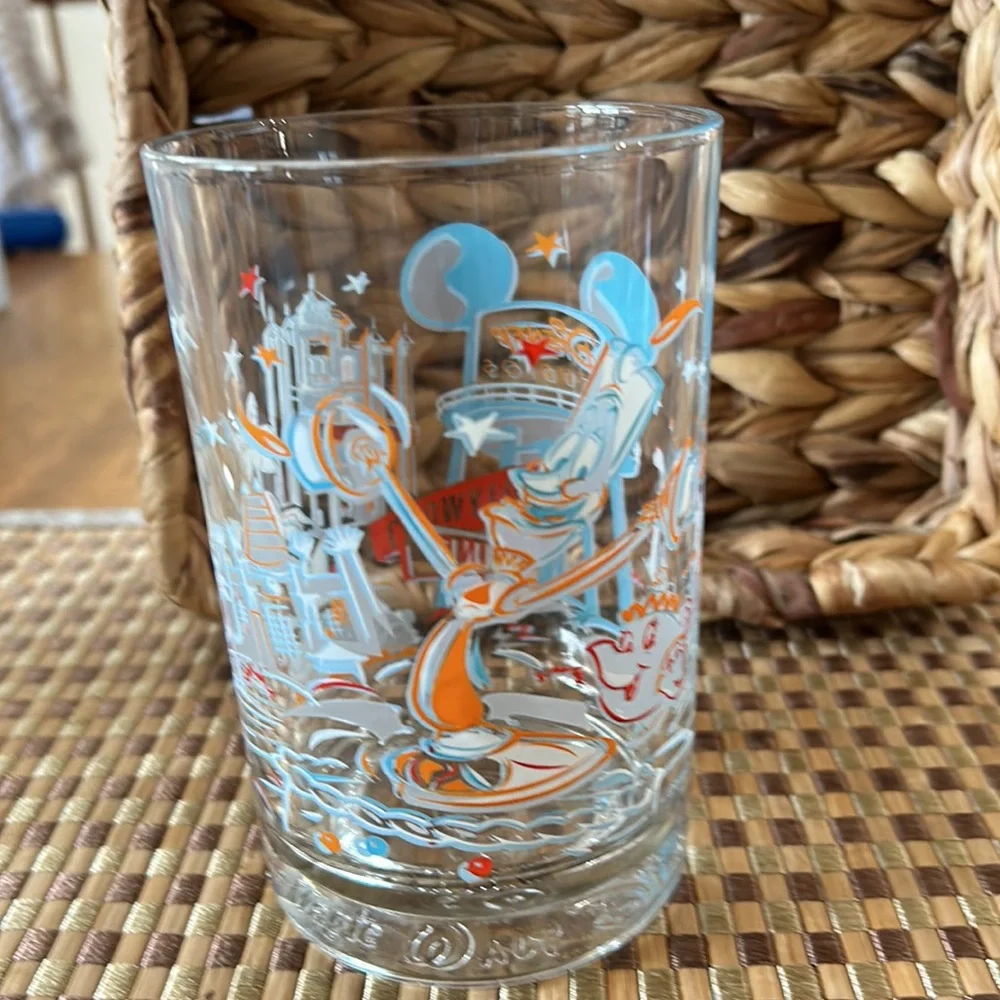 Walt Disney World 25th Anniversary Glass from McDonalds.